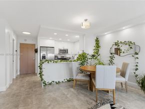 340 Sunset Drive 407, Fort Lauderdale FL 33301