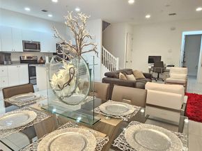 1765 NW 124th Pl, Pembroke Pines FL 33028