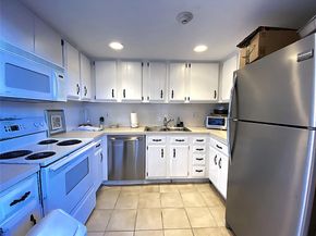 2400 Presidential Way 1104, West Palm Beach FL 33401