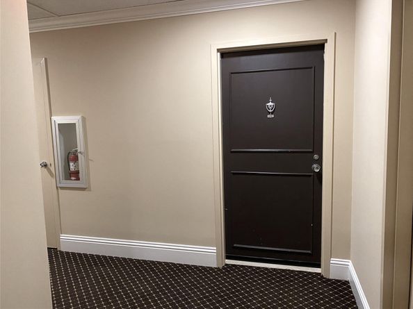 2400 Presidential Way 1104, West Palm Beach FL 33401