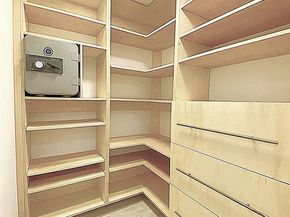 2400 Presidential Way 1104, West Palm Beach FL 33401