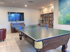 2400 Presidential Way 1104, West Palm Beach FL 33401