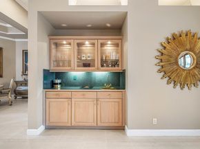 21374 Falls Ridge Way, Boca Raton FL 33428