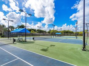 21374 Falls Ridge Way, Boca Raton FL 33428