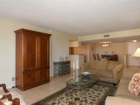 5100 N Ocean Blvd 1004, Lauderdale By The Sea FL 33308