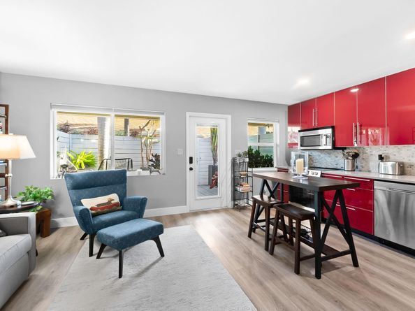 1200 NE 17th Ct 3, Fort Lauderdale FL 33305