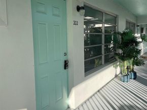 710 N K Street 202, Lake Worth Beach FL 33460