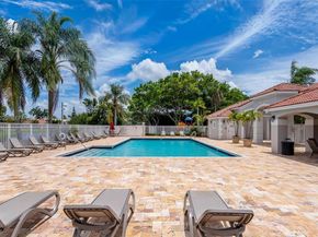 303 Bridgeton Road, Weston FL 33326