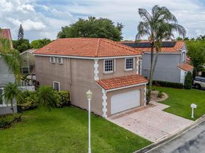303 Bridgeton Road, Weston FL 33326