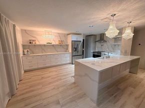 303 Bridgeton Road, Weston FL 33326