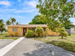 610 SW 10th Court, Deerfield Beach FL 33441