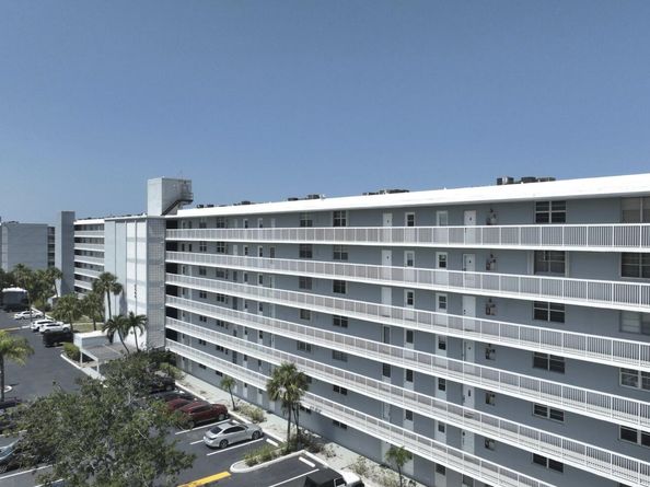 5500 NW 2nd Avenue 718, Boca Raton FL 33487