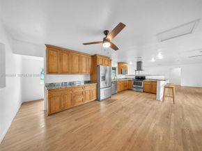 4401 NE 15th Terrace, Oakland Park FL 33334