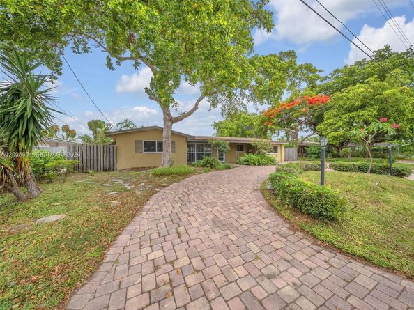 4401 NE 15th Terrace, Oakland Park FL 33334