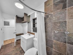 4401 NE 15th Terrace, Oakland Park FL 33334