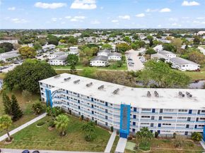 2106 Newport U 2106, Deerfield Beach FL 33442