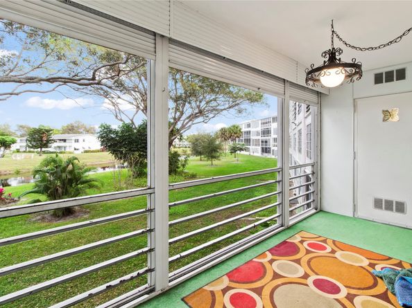 2106 Newport U 2106, Deerfield Beach FL 33442