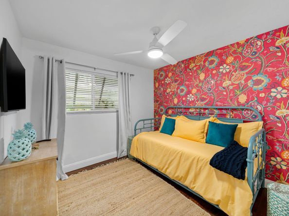 145 Gregory Place, West Palm Beach FL 33405