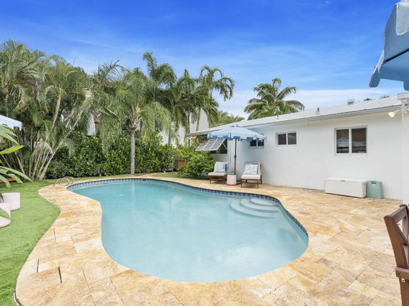 145 Gregory Place, West Palm Beach FL 33405