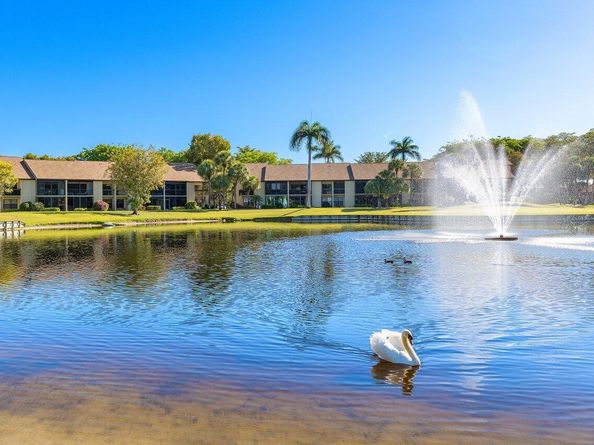 5188 Oak Hill Lane 1121, Delray Beach FL 33484