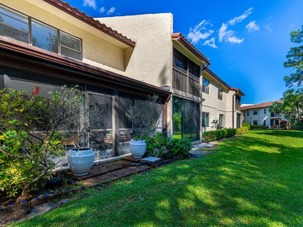 21864 Arriba Real 3 E, Boca Raton FL 33433