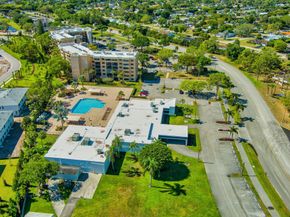 4700 Lucerne Lakes Boulevard 206, Lake Worth FL 33467