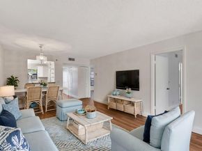 4700 Lucerne Lakes Boulevard 206, Lake Worth FL 33467
