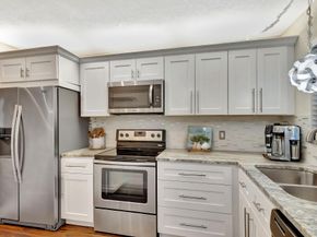 4700 Lucerne Lakes Boulevard 206, Lake Worth FL 33467
