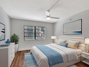 4700 Lucerne Lakes Boulevard 206, Lake Worth FL 33467