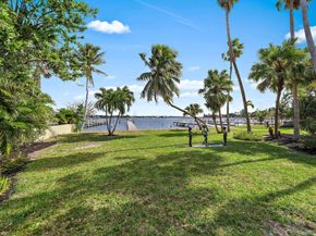 122 S Lake Drive, Lantana FL 33462