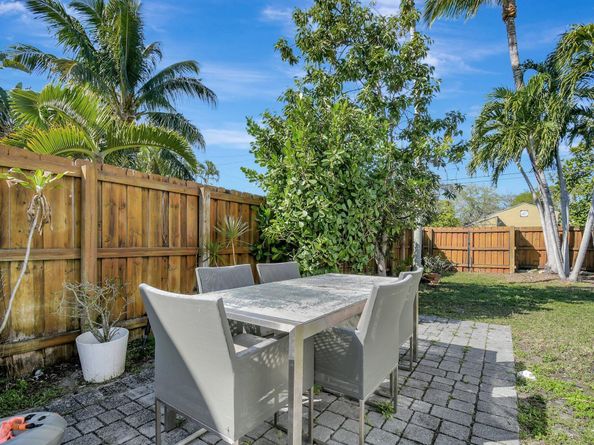 1513 Adams Street, Hollywood FL 33020