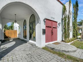 1513 Adams Street, Hollywood FL 33020