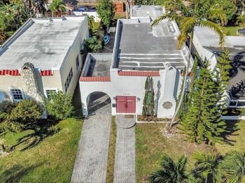 1513 Adams Street