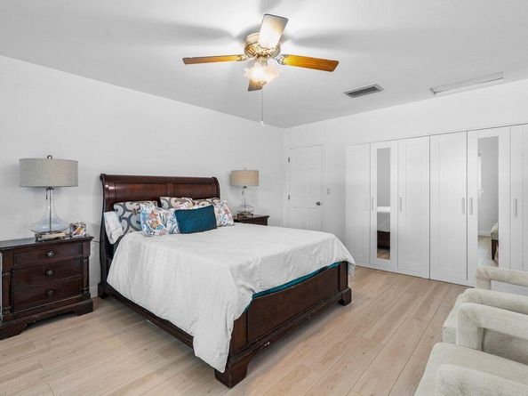 720 N Atlantic Drive, Lantana FL 33462