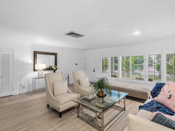 720 N Atlantic Drive, Lantana FL 33462