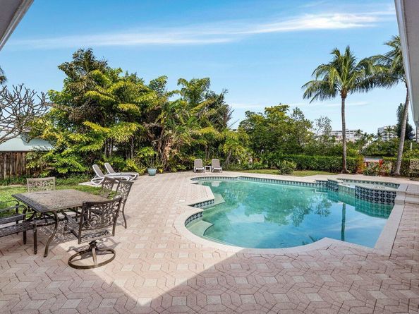 720 N Atlantic Drive, Lantana FL 33462