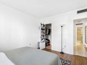 1985 S Ocean Drive Lp, Hallandale Beach FL 33009