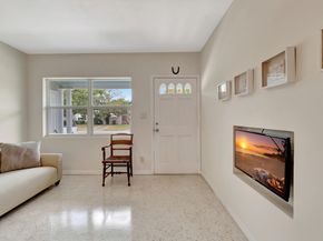 234 NE 20th Street, Delray Beach FL 33444