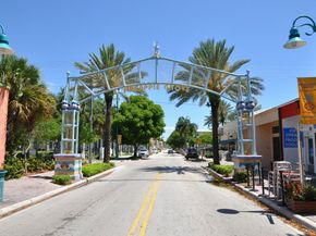 234 NE 20th Street, Delray Beach FL 33444