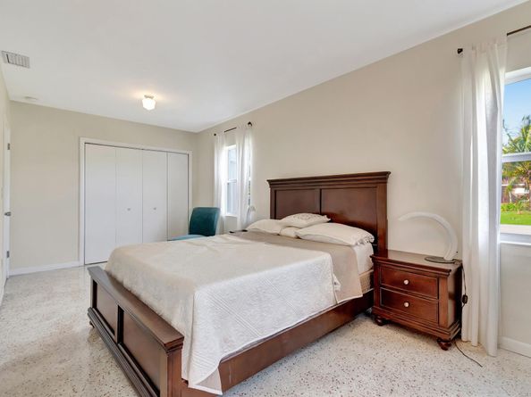 234 NE 20th Street, Delray Beach FL 33444