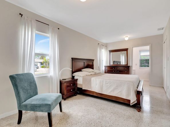 234 NE 20th Street, Delray Beach FL 33444