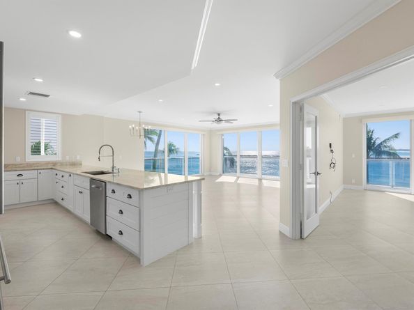 140 Inlet Way 312, Palm Beach Shores FL 33404