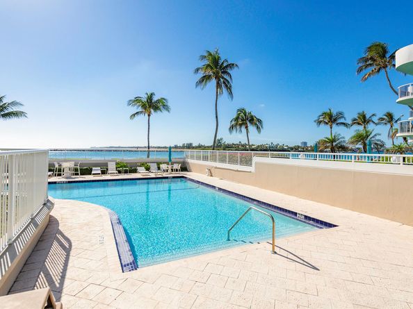 140 Inlet Way 312, Palm Beach Shores FL 33404
