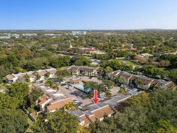 9592 SW 1st Ct 13F, Coral Springs FL 33071