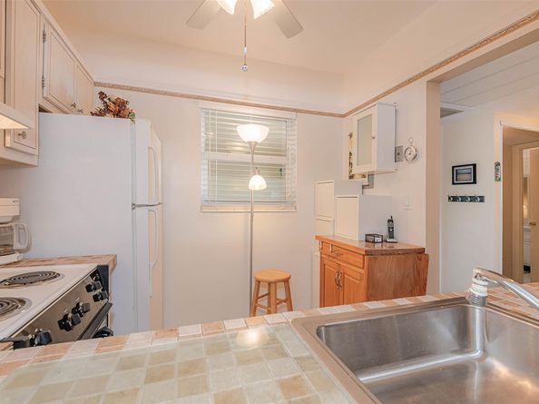 4411 NW 16th St 305, Lauderhill FL 33313