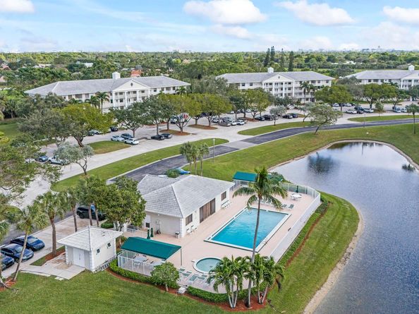 6073 Balboa Circle Circle 403, Boca Raton FL 33433