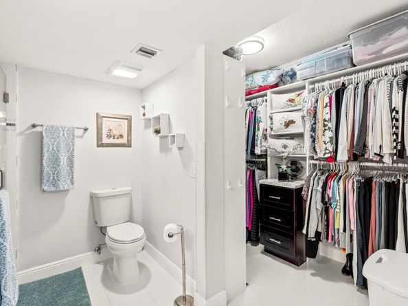 6073 Balboa Circle Circle 403, Boca Raton FL 33433