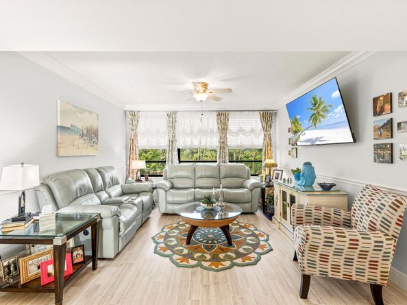 6073 Balboa Circle Circle 403, Boca Raton FL 33433