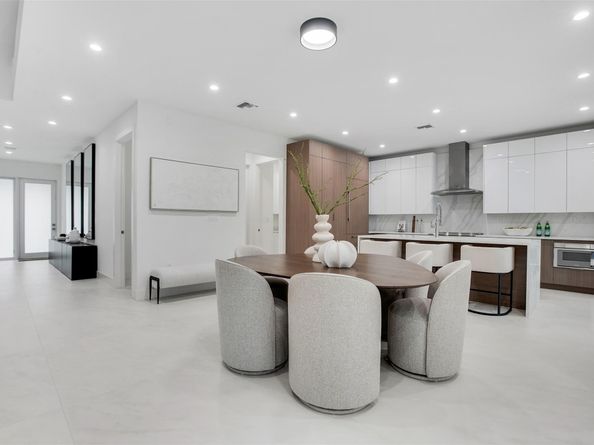 1133 NE 18 Court 1133, Fort Lauderdale FL 33305