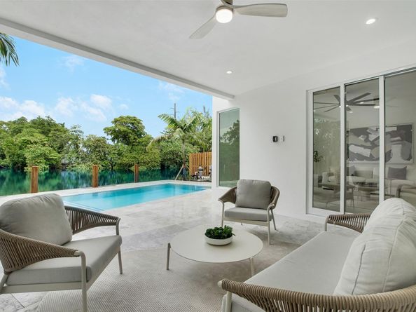 1133 NE 18 Court 1133, Fort Lauderdale FL 33305
